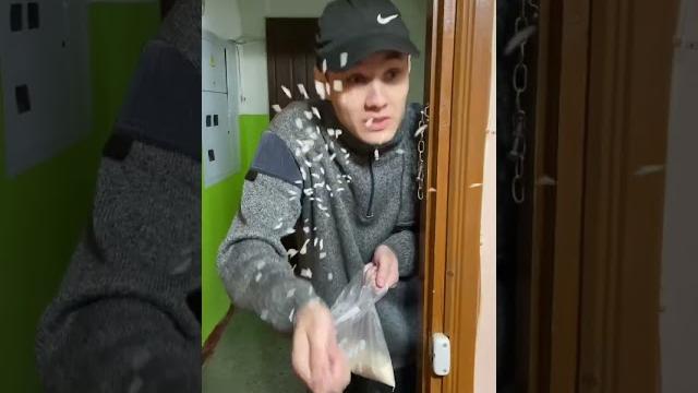 Батя и Старый Новый год#shorts Батя и Старый Новый год#shorts