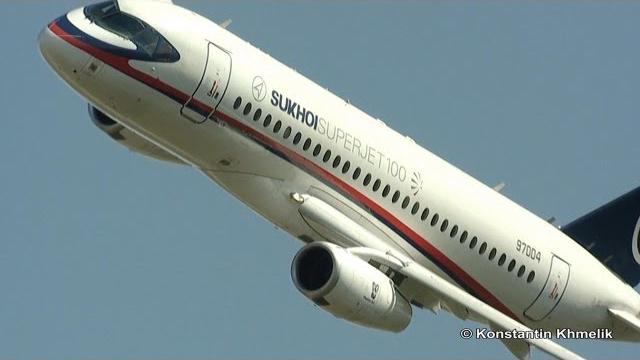 Сухой Суперджет 100 МАКС 2011 солнечно Сухой Суперджет 100 МАКС 2011 солнечно