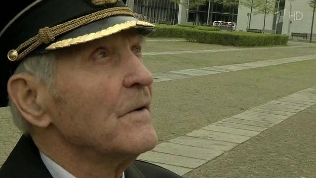 Умер последний участник штурма Рейхстага Умер последний участник штурма Рейхстага