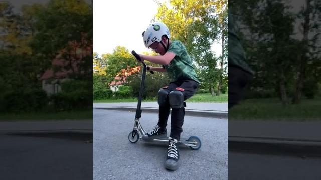Decade on Scooter — Flat Scooter Trick from 9 y.o. kid Decade on Scooter — Flat Scooter Trick from 9 y.o. kid