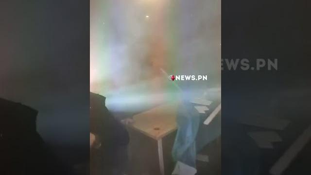 На Закарпатье депутат взорвал гранаты. На Закарпатье депутат взорвал гранаты.