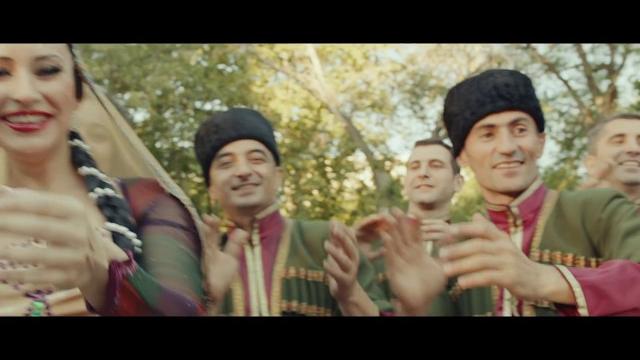 EMIN - Сбежим в Баку (Official Video) EMIN - Сбежим в Баку (Official Video)