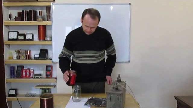 Конденсатор. Как работает. Конденсатор. Как работает.
