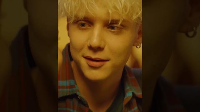 Страшно очень страшно Мы не знаем что это такое На 19 секунде у Маши близняшка? #сериал #фильмы Страшно очень страшно Мы не знаем что это такое На 19 секунде у Маши близняшка? #сериал #фильмы