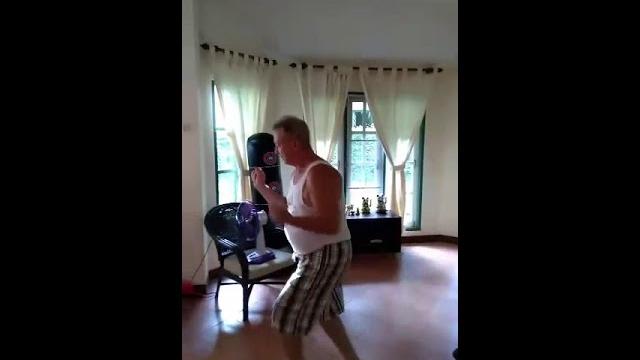 Ура! Я в отпуске! Ура! Я в отпуске!