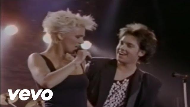 Roxette - Listen To Your Heart (Official Music Video) Roxette - Listen To Your Heart (Official Music Video)