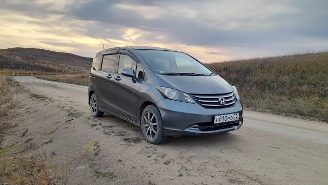 Краткий обзор на Honda Freed 2010 год. Краткий обзор на Honda Freed 2010 год.