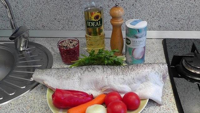 Как приготовить крупную фаршированную щуку в духовке Как приготовить крупную фаршированную щуку в духовке
