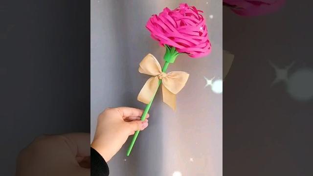 Простой цветок в подарок на 8 марта и День Рождения#holiday #papercraft #открытка #поделка#flowers Простой цветок в подарок на 8 марта и День Рождения#holiday #papercraft #открытка #поделка#flowers