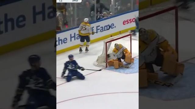 Nikita Zadorov carries the puck and scores Nikita Zadorov carries the puck and scores