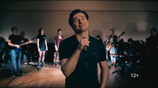 Сергей Безруков - Трудный день (премьера клипа, 2019) Сергей Безруков - Трудный день (премьера клипа, 2019)