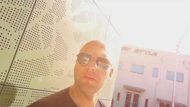 Markus Gardeweg - Comex (Official Video HD) Markus Gardeweg - Comex (Official Video HD)