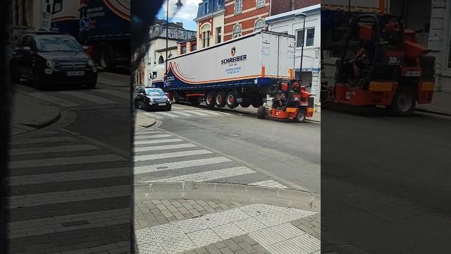 Driver Said: No Problem, I’ve Got a Plan! ️ #truckdriver #lkw #camion #bigrig #ideas #smart #job Driver Said: No Problem, I’ve Got a Plan! ️ #truckdriver #lkw #camion #bigrig #ideas #smart #job