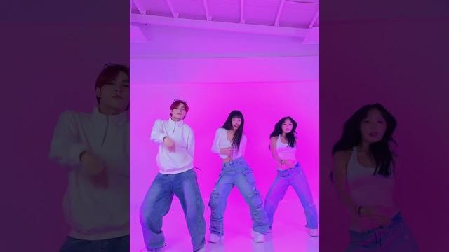 Shake it to the max trend w/ @dasurichoiofficial and Patrick (from @VXONOfficial) ️ #shorts Shake it to the max trend w/ @dasurichoiofficial and Patrick (from @VXONOfficial) ️ #shorts