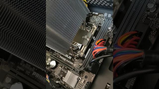 Core i5-10400F греется до 100 градусов. В чем проблема? Core i5-10400F греется до 100 градусов. В чем проблема?