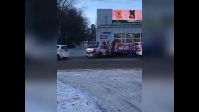 Жесткое ДТП в Благовещенске Жесткое ДТП в Благовещенске