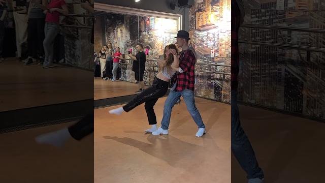 Bachata Partnerwork 24.03.26 Vadim Supsun & Mari Bravo. Headroll in shadow position #dance Bachata Partnerwork 24.03.26 Vadim Supsun & Mari Bravo. Headroll in shadow position #dance