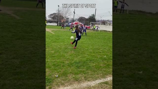 When you don't lose focus, the goal is clear. : @zoe_suarez10 #Olympics #Sports #Football When you don't lose focus, the goal is clear. : @zoe_suarez10 #Olympics #Sports #Football