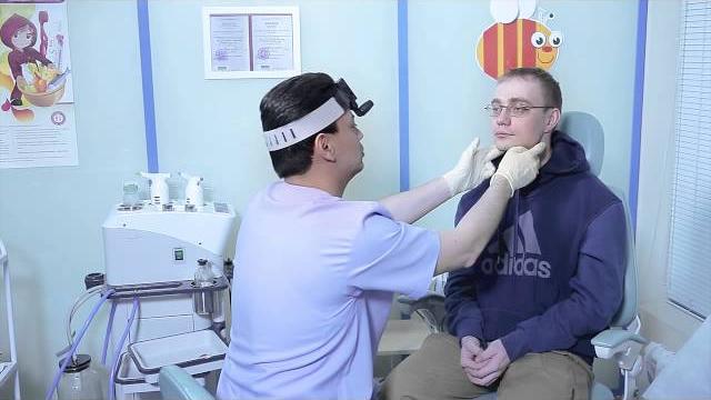 Можно ли удалять гланды? Оториноларинголог,педиатр, Мамасалиев Акылбек Мейманович, Клиника Медсемья Можно ли удалять гланды? Оториноларинголог,педиатр, Мамасалиев Акылбек Мейманович, Клиника Медсемья