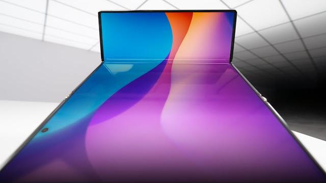 The BIGGEST Smartphone Screen Ever? The BIGGEST Smartphone Screen Ever?