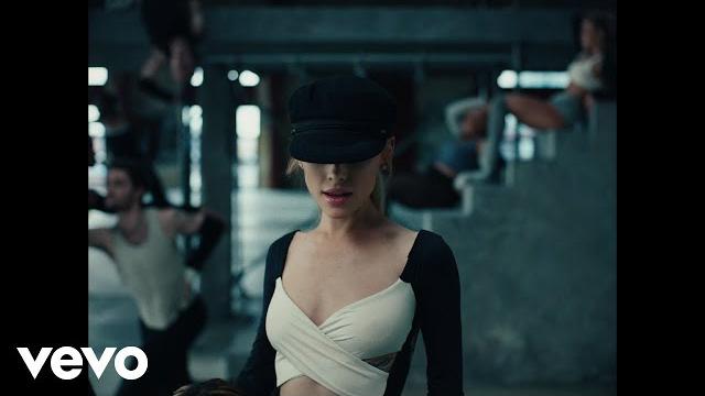 Ariana Grande - yes, and? (official music video) Ariana Grande - yes, and? (official music video)