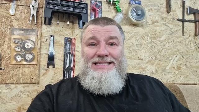 Что с нами не так? Что с нами не так?
