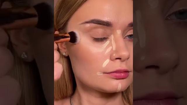 Консилер для лифтинг-эффекта Консилер для лифтинг-эффекта