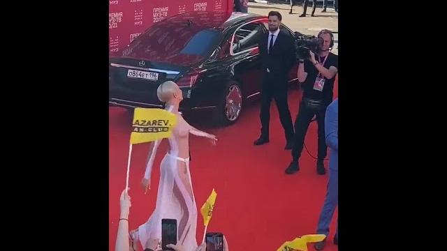 Премия МУЗ-ТВ-2021. Клава Кока Премия МУЗ-ТВ-2021. Клава Кока