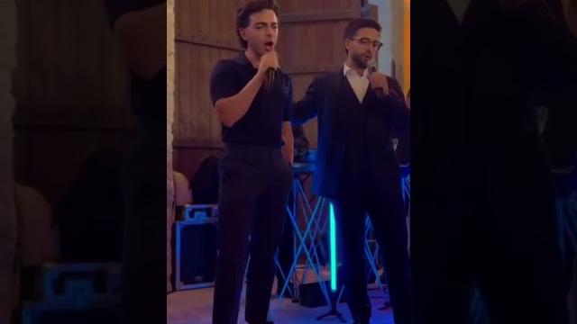 il volo Piero e Gianluca cantano mi way al matrimonio di francesco barone @ilvolosim31 12 06 2025 il volo Piero e Gianluca cantano mi way al matrimonio di francesco barone @ilvolosim31 12 06 2025