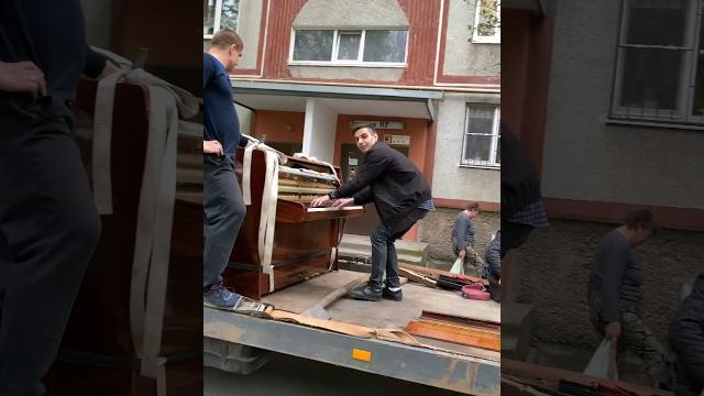 Шо по настроению? #ростовнадону Шо по настроению? #ростовнадону