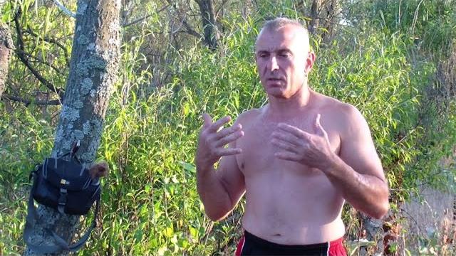 Почему текут слезы при ударе. Как научиться драться Почему текут слезы при ударе. Как научиться драться
