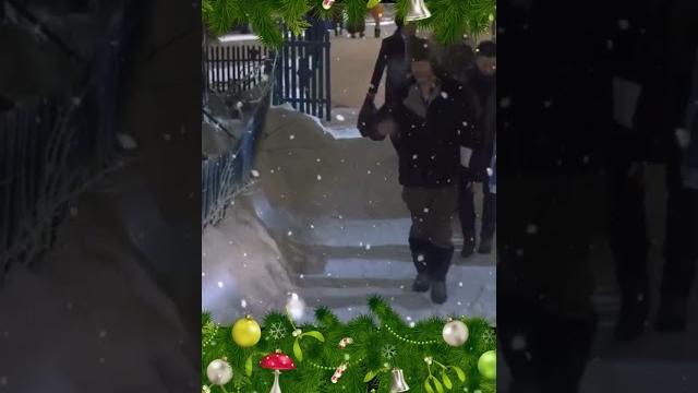 Новогодняя ночь ️️. Киркоров Лазарев Стоцкая #валюха #иванбудько #юмор #новыйгод #звезды Новогодняя ночь ️️. Киркоров Лазарев Стоцкая #валюха #иванбудько #юмор #новыйгод #звезды