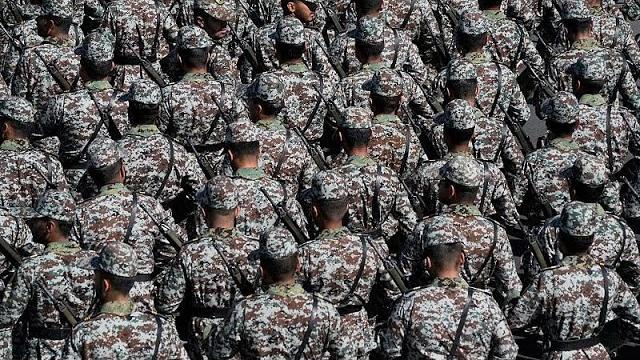 "Война начинается прямо сейчас". Иран отреагировал на удары США по своим ядерным объектам "Война начинается прямо сейчас". Иран отреагировал на удары США по своим ядерным объектам