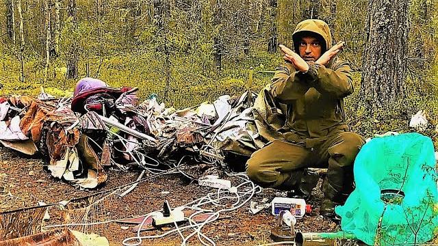 НАПАДЕНИЕ МЕДВЕДЯ! ВЫЖИВШИХ ВЕЩЕЙ НЕТ! РАЗОДРАЛ ВСЁ! ПАЛАТКУ, БАНЮ! ВСЕ ВЕЩИ! НЕ ОСТАЛОСЬ НЕ ЧЕГО. НАПАДЕНИЕ МЕДВЕДЯ! ВЫЖИВШИХ ВЕЩЕЙ НЕТ! РАЗОДРАЛ ВСЁ! ПАЛАТКУ, БАНЮ! ВСЕ ВЕЩИ! НЕ ОСТАЛОСЬ НЕ ЧЕГО.