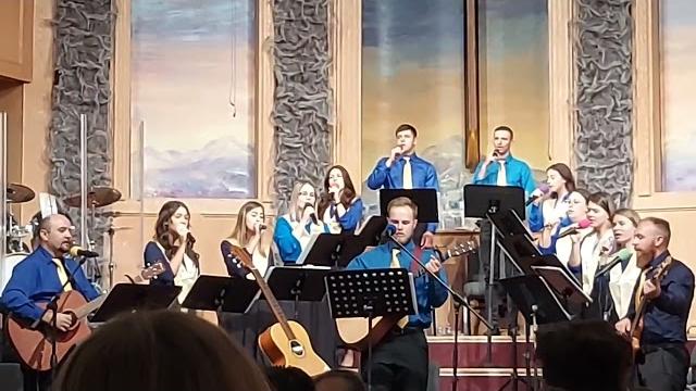 Несмотря, что этот мир наполняет#христианскиепесни #ехб #христианство #короткиевидео #церковь #пение Несмотря, что этот мир наполняет#христианскиепесни #ехб #христианство #короткиевидео #церковь #пение