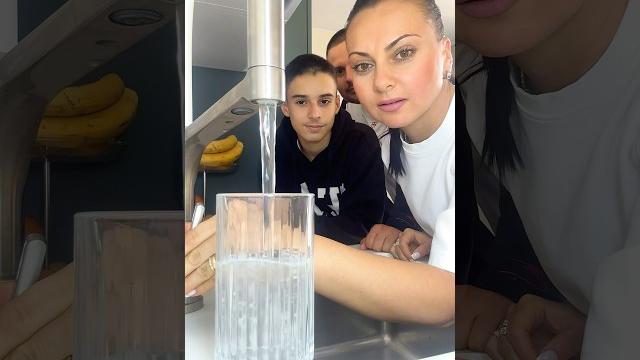 Обязательно до конца! В конце ржач... Смешное видео. #shorts Обязательно до конца! В конце ржач... Смешное видео. #shorts