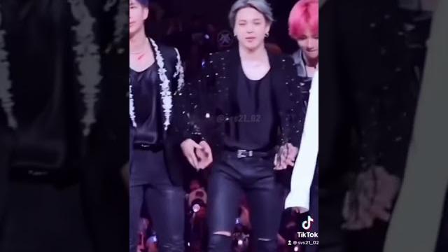 Я не выдерживаю #bts #v #kimtaehyung #jimin Я не выдерживаю #bts #v #kimtaehyung #jimin