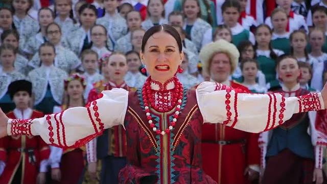 Клип ко Дню России "Наш край - Россия!" Клип ко Дню России "Наш край - Россия!"