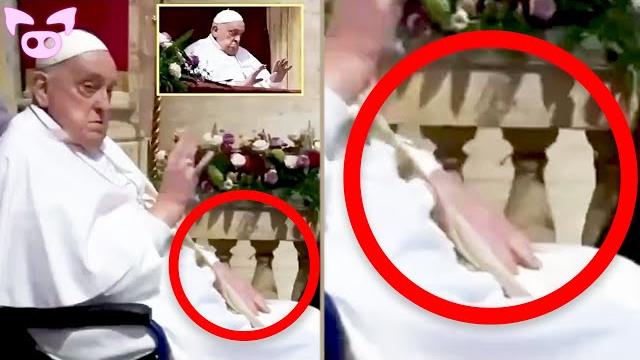 The Pope's 3rd Hand GLITCH & Other Times Reality Broke The Pope's 3rd Hand GLITCH & Other Times Reality Broke
