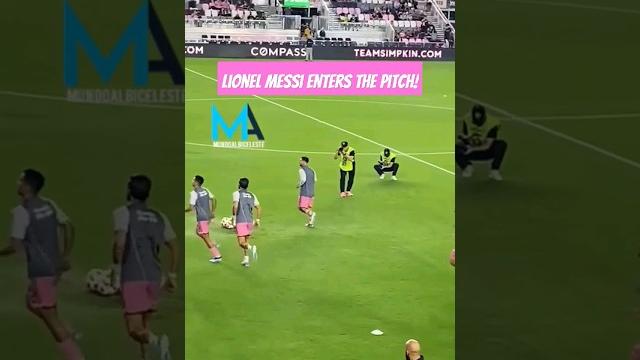 Lionel Messi walking onto the pitch with Inter Miami vs. Newell's Old Boys! #lionelmessi #messi Lionel Messi walking onto the pitch with Inter Miami vs. Newell's Old Boys! #lionelmessi #messi