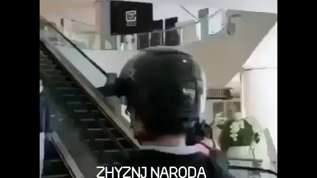 В Китае уже используют тепловизоры. В Китае уже используют тепловизоры.