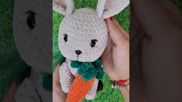 Амигуруми видео "Кролик Зайка" Ссылка на бесплатный видео мастер-класс в описании под видео Амигуруми видео "Кролик Зайка" Ссылка на бесплатный видео мастер-класс в описании под видео