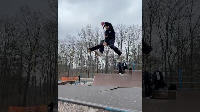 Это не делается так долго #kickscooter #kickscootershop #skatepark #nike #scootering #techteam Это не делается так долго #kickscooter #kickscootershop #skatepark #nike #scootering #techteam