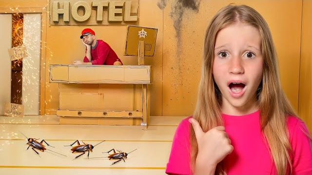 Nastya and cardboard Hotel Nastya and cardboard Hotel