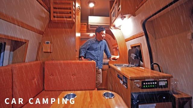 Кемпинг в сильный дождь! Подержанный кемпер Покупка Journey. 40 тыс. долл. США / 10 лет / 62 км / Кемпинг в сильный дождь! Подержанный кемпер Покупка Journey. 40 тыс. долл. США / 10 лет / 62 км /