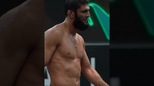 Хамзат Чимаев: Я ждал бой с Дю Плессис много лет Хамзат Чимаев: Я ждал бой с Дю Плессис много лет