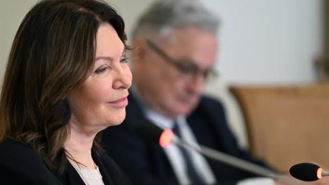 Председатель Верховного суда - Ирина Подносова. Председатель Верховного суда - Ирина Подносова.