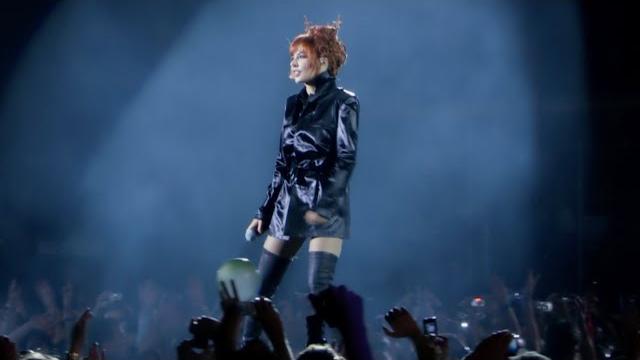 Mylène Farmer - Désenchantée (Stade de France Live) Mylène Farmer - Désenchantée (Stade de France Live)
