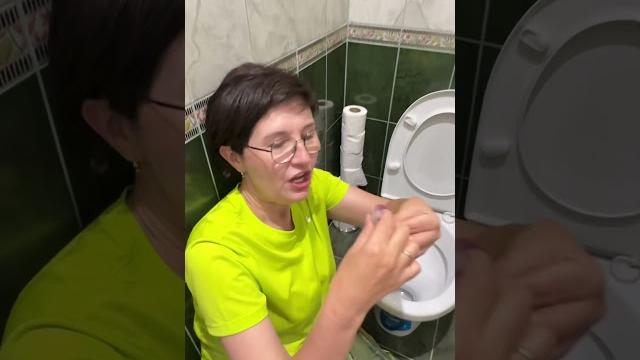 Вот так вот нада #lifehacks #ванная #унитаз Вот так вот нада #lifehacks #ванная #унитаз