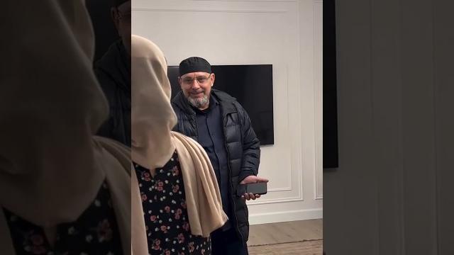 Просто посмотрите на их реакцию️ Просто посмотрите на их реакцию️